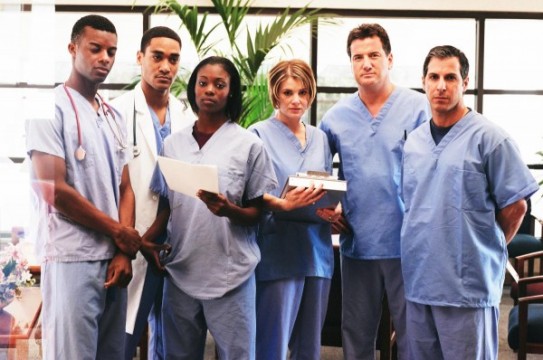 Doctors-Nurses-Scrubs